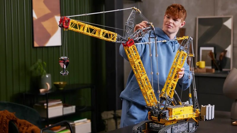 LEGO Technic Grúa sobre Orugas Liebherr LR 13000