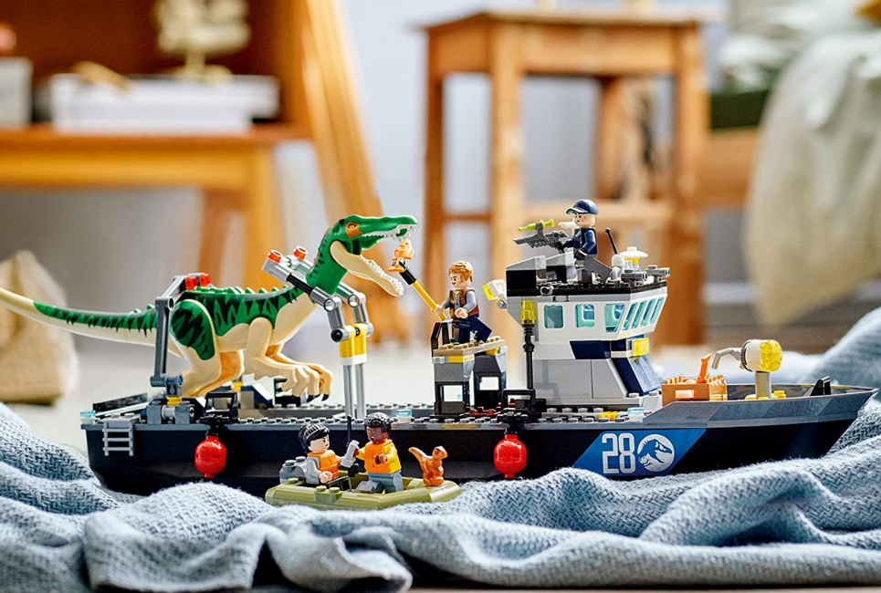 LEGO Spinosaurus Review and Guide Brick Set Go