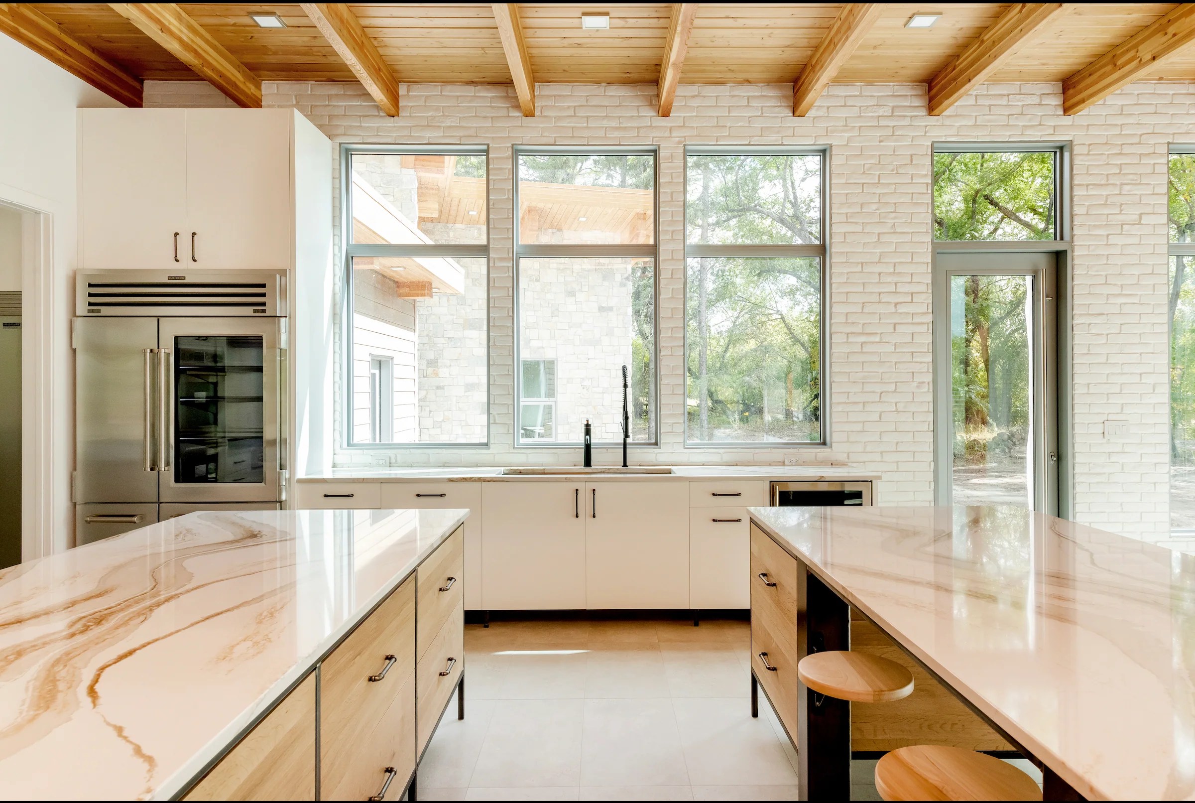 Loft Paintgrade Brick™ Veneer Creative Mines Brick Store