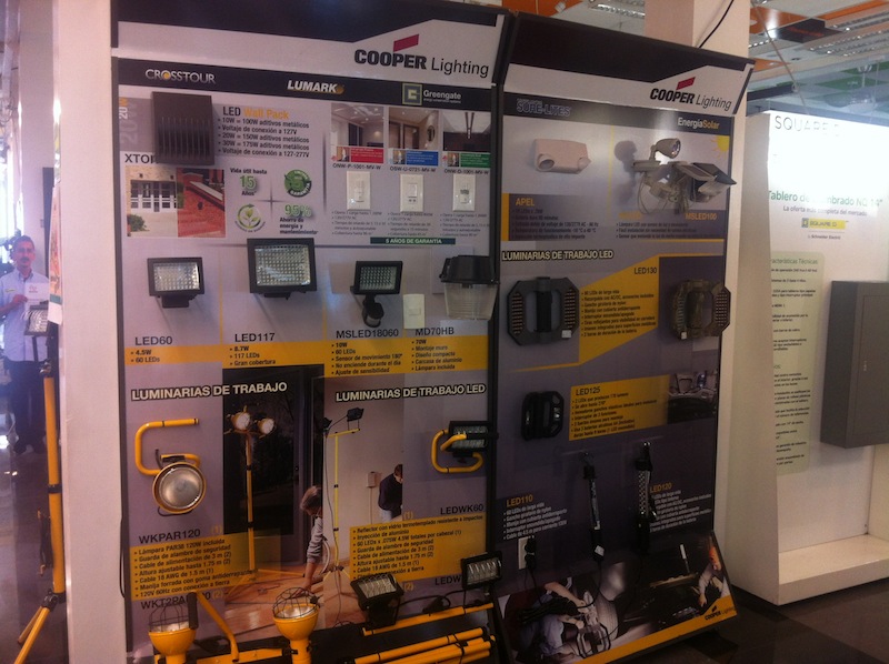 Promoción en Luminarias Cooper Lighting Compra 1 y Llévate 1 Gratis