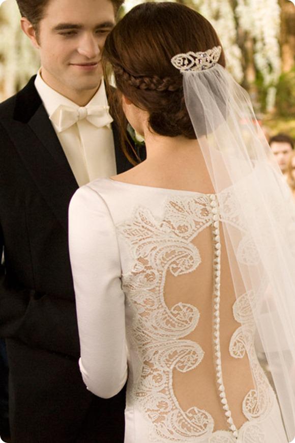 bella and edward wedding Archives (580 x 869 Pixel)