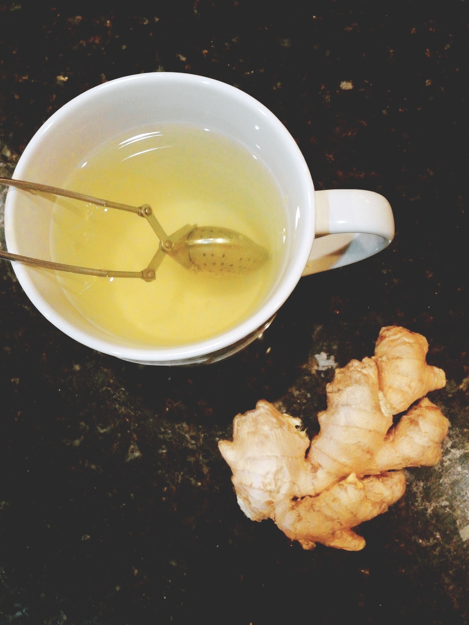 Fresh Lemon Ginger Tea (Low FODMAP, SCD, Vegan) Bridgetown Nutrition