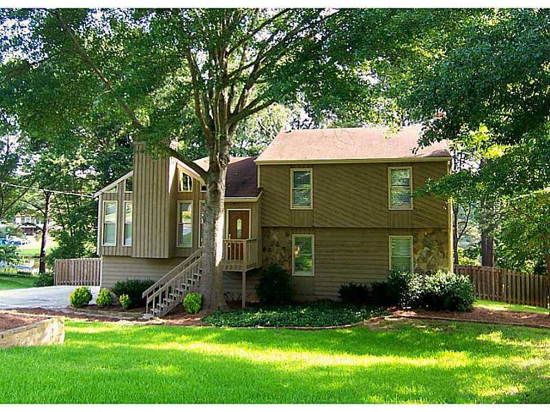 Sell my house fast Lilburn, Ga. We buy houses Lilburn