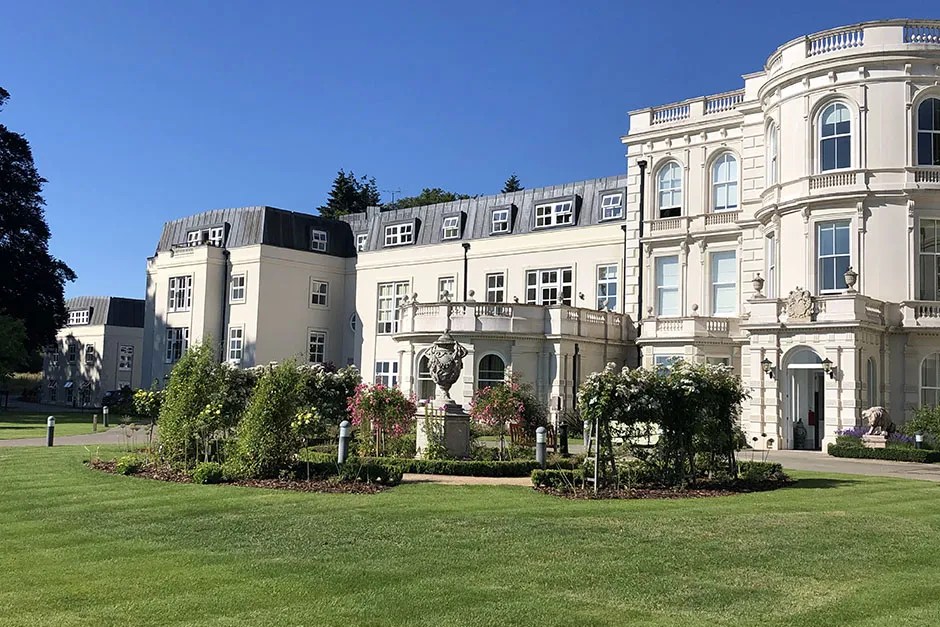 Inglewood House, Kintbury Brierty Decoration