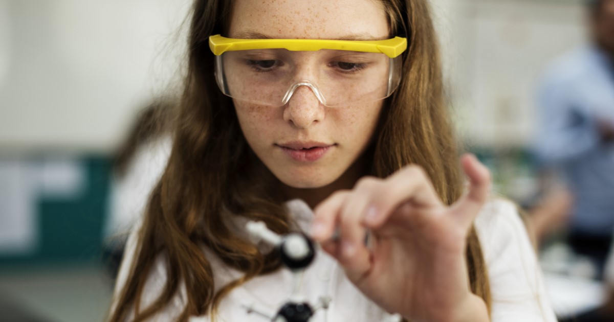 School program highlights bright future for women and girls in science