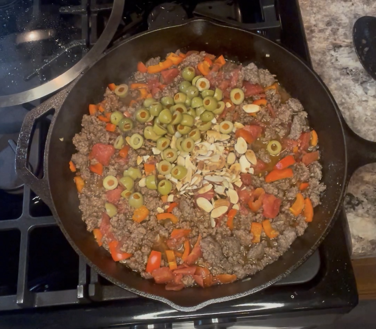 beef with olives and almonds (cuban picadillo) Domajax