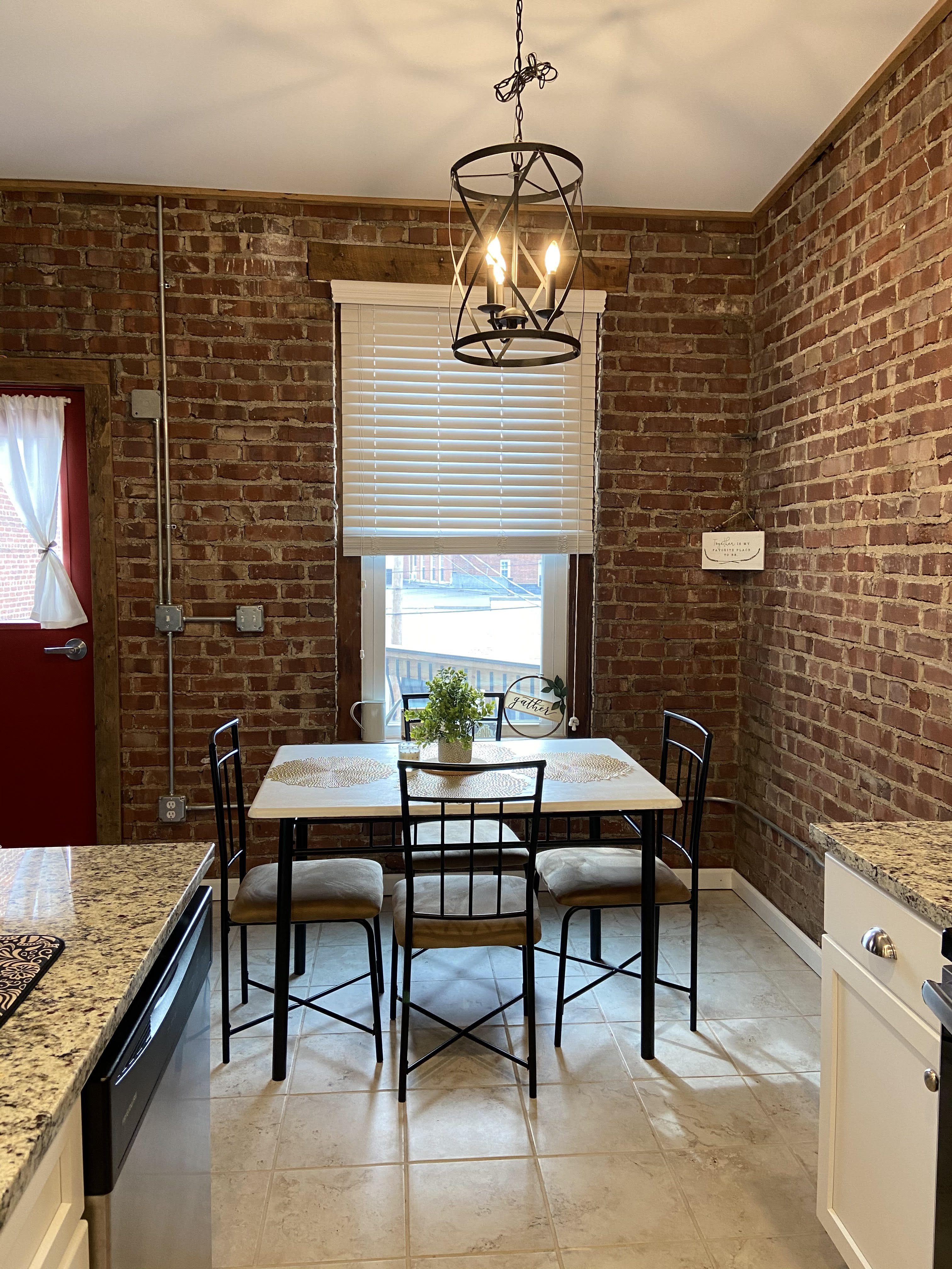 Herb House Apartments Helping you find the perfect home.