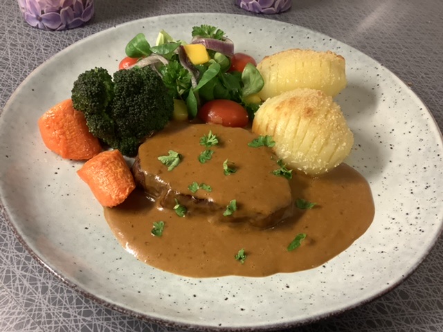 Benfri Kotlett Med Krämig Sås – Brittas Matblogg