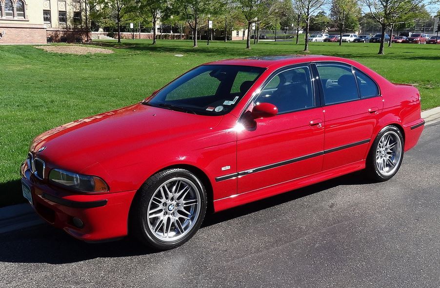 63kMile 2002 BMW M5 for sale on BaT Auctions sold for 22,000 on