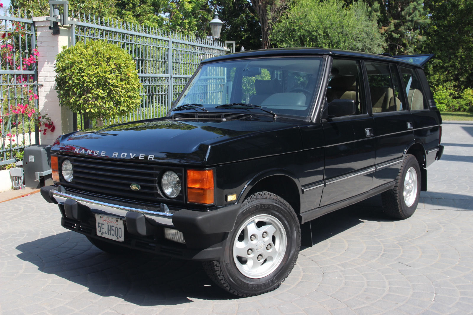 1995 Range Rover County LWB for sale on BaT Auctions