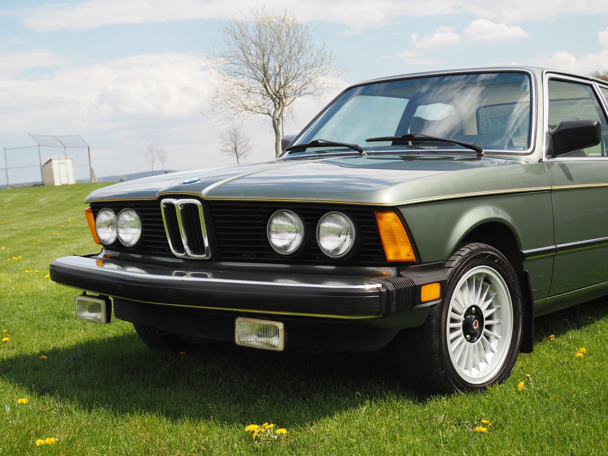 1980 BMW 320i 5Speed for sale on BaT Auctions sold for 5,700 on May