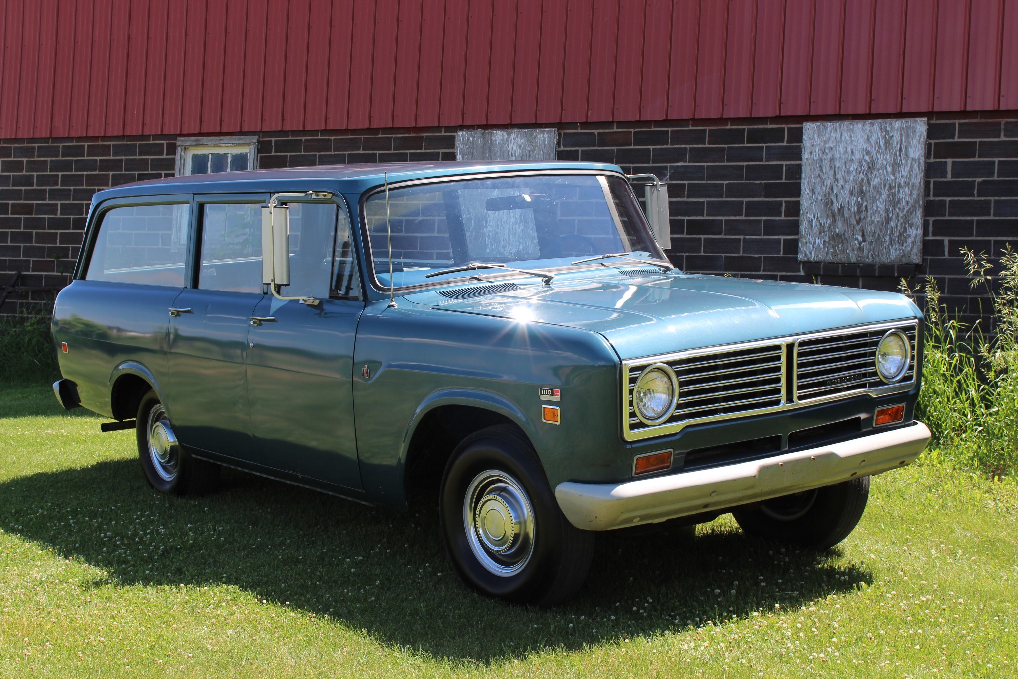 1973 International Harvester Travelall for sale on BaT Auctions