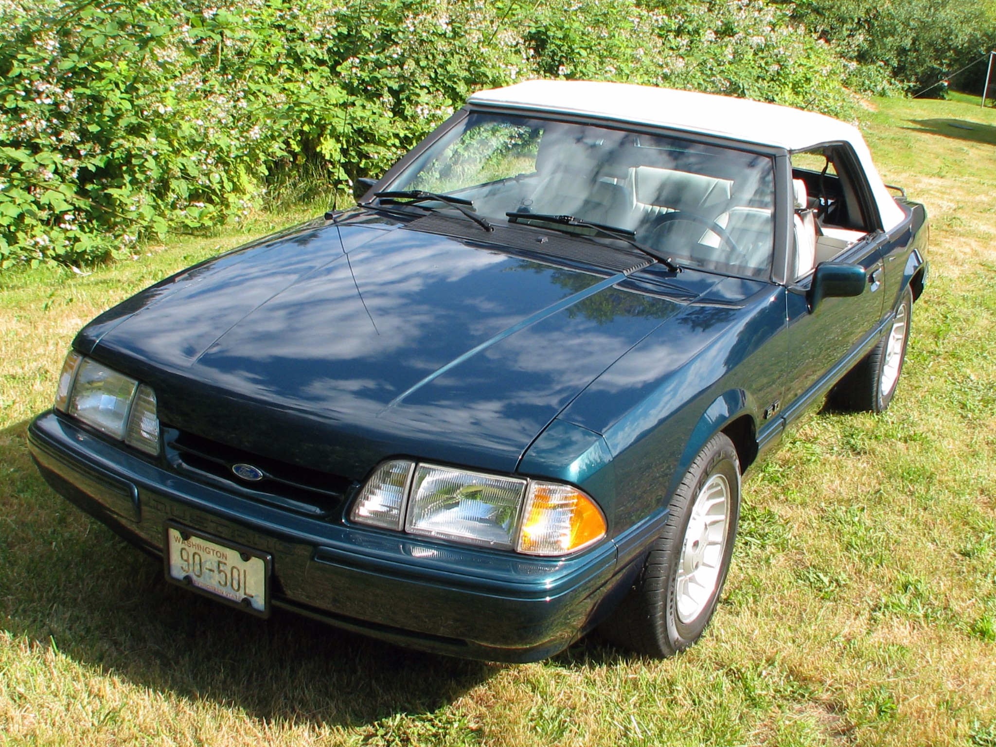 1990 Ford Mustang LX 5.0 Convertible 5-Speed for sale on BaT Auctions