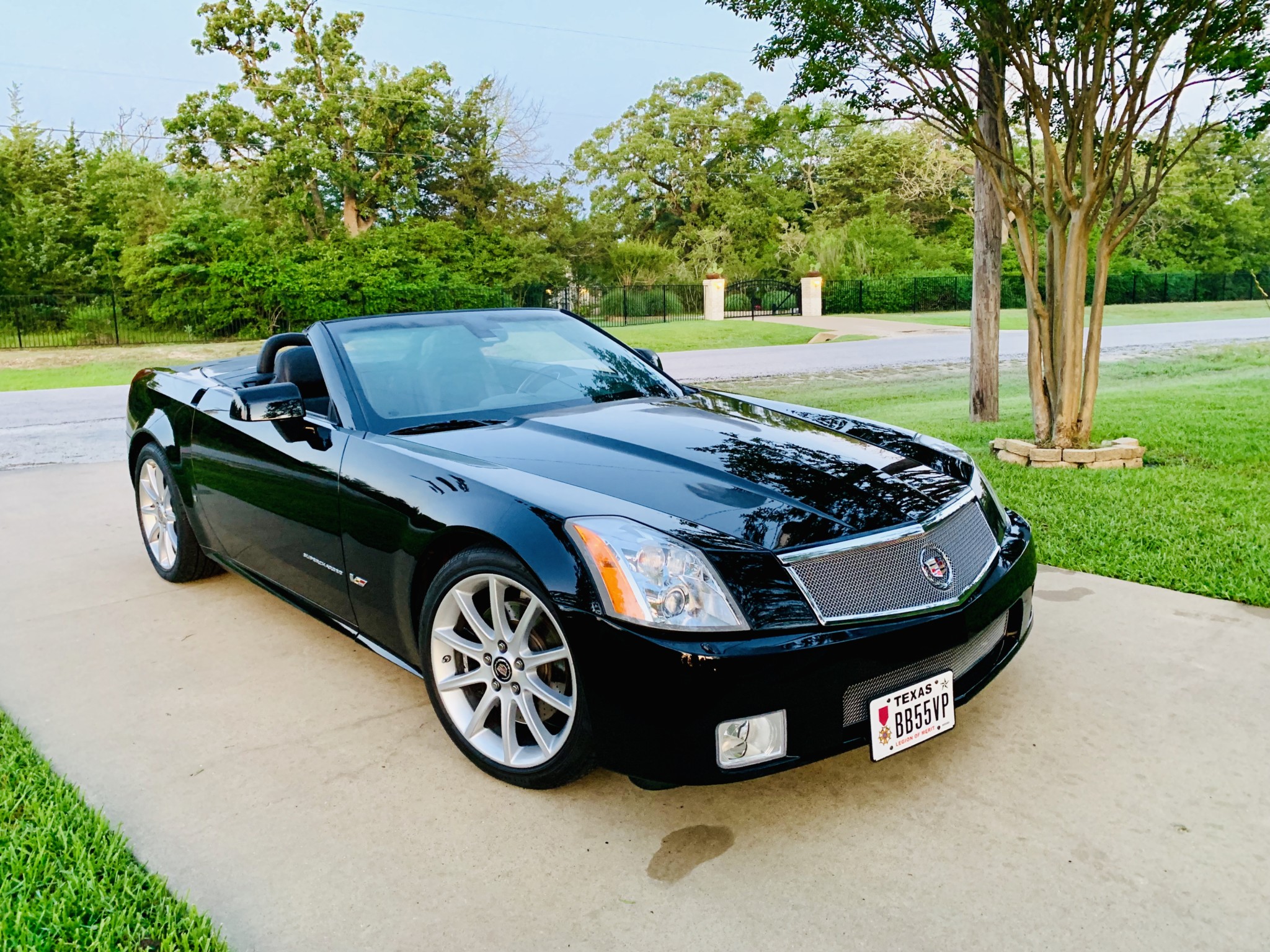 25kMile 2008 Cadillac XLRV for sale on BaT Auctions sold for