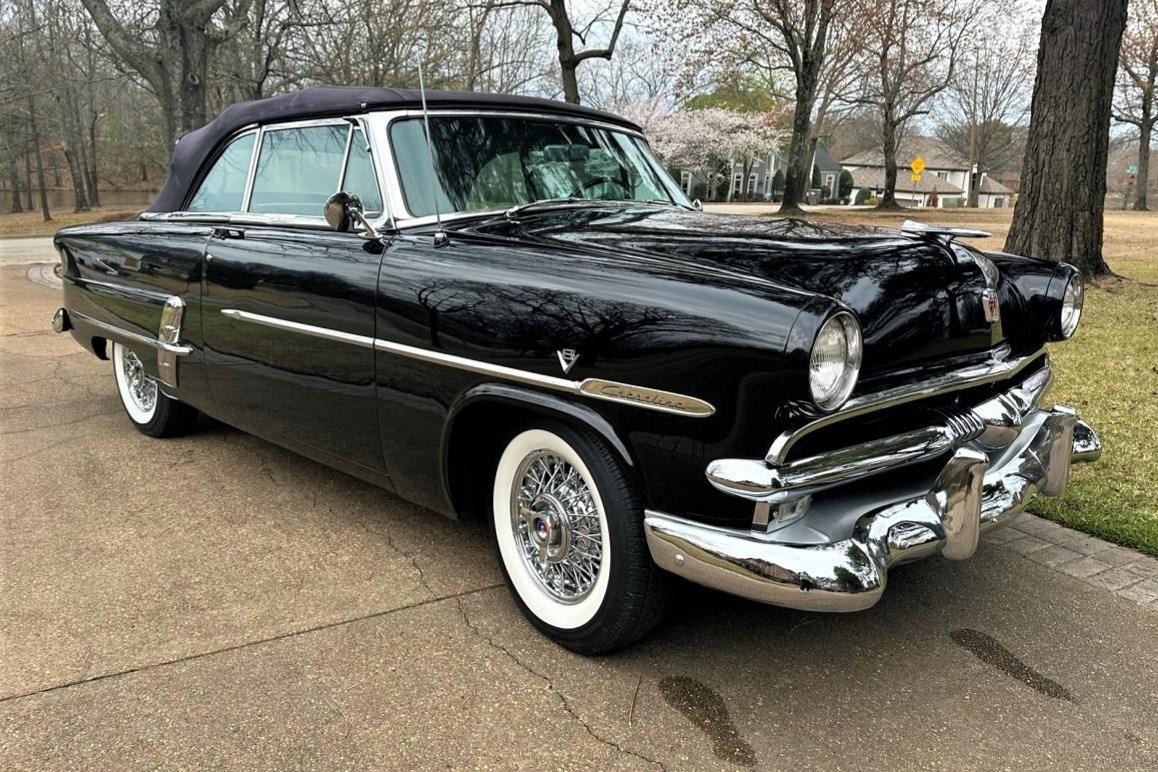 1953 Ford Crestline Sunliner 3Speed for sale on BaT Auctions sold