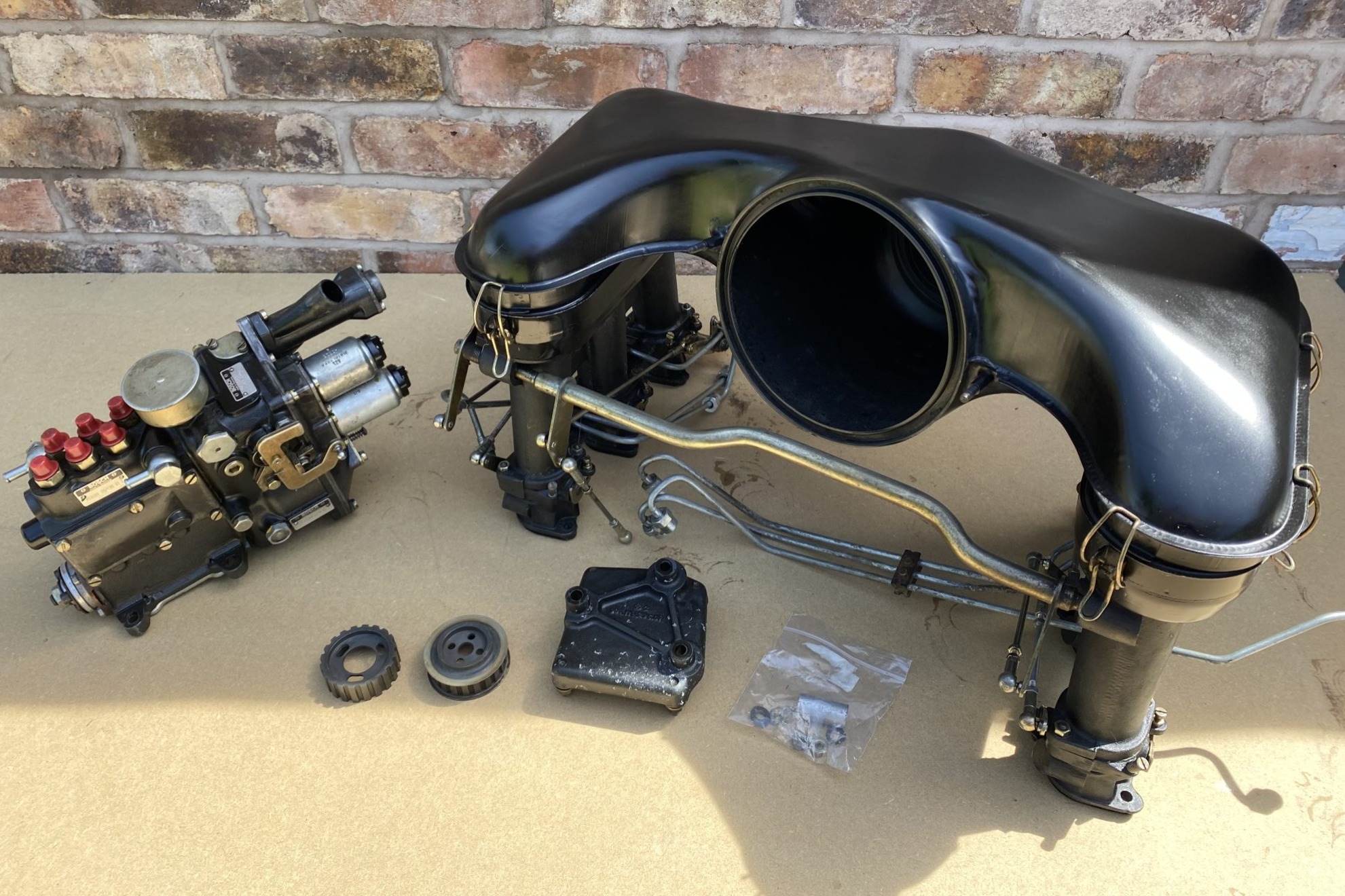 No Reserve: Bosch Mechanical Fuel Pump and Throttle Bodies for Porsche