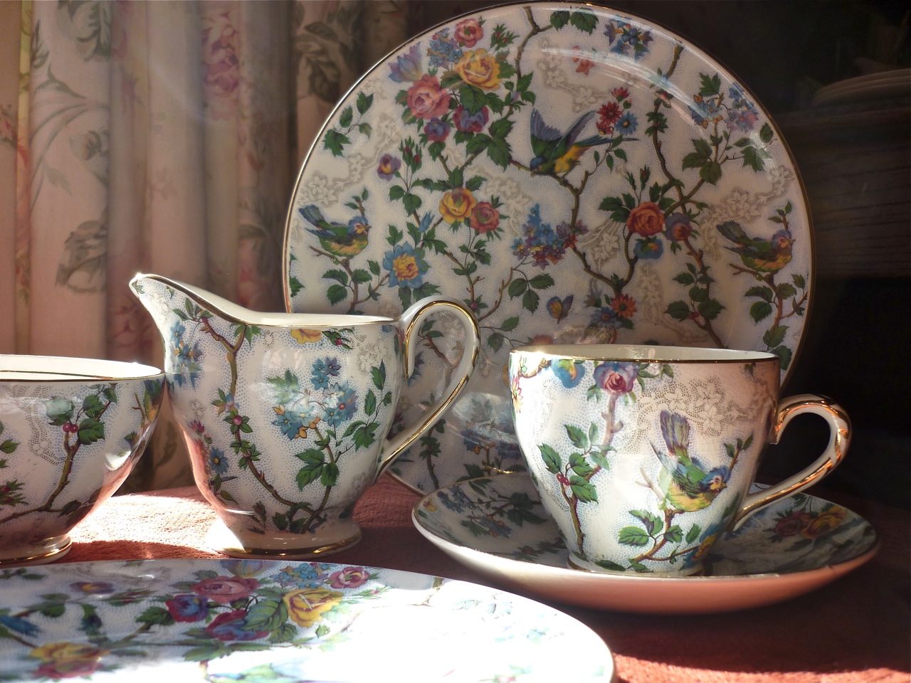 Bring Back Tea Time Arklow Irish Tea Set Chatsworth House Chinese