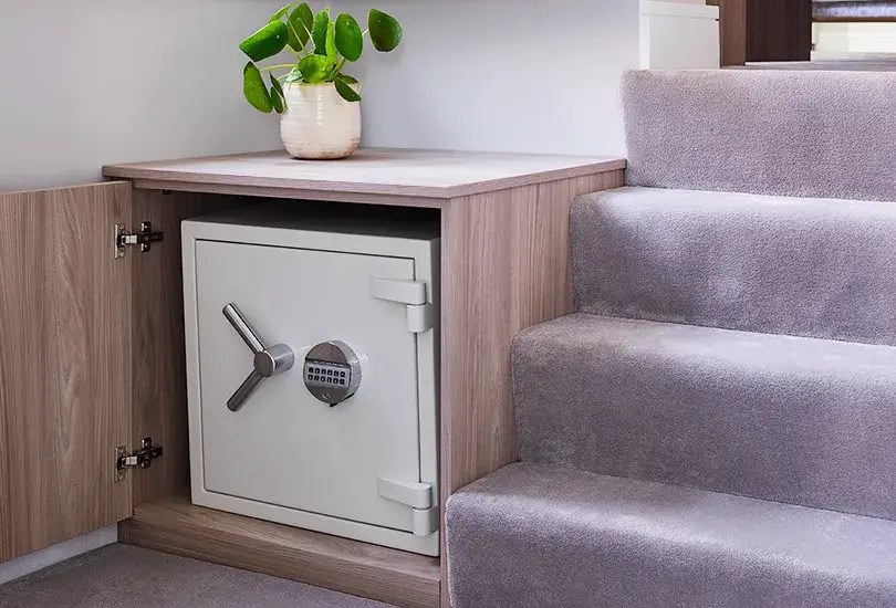 How deep is a wall safe?