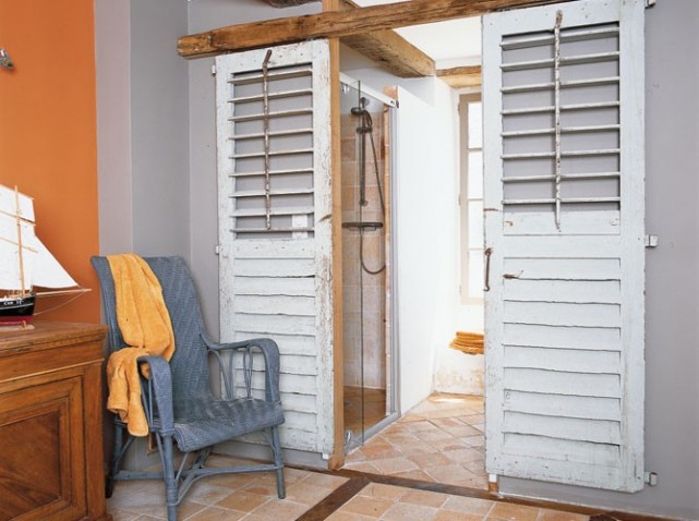 Vos vieux volets refont votre déco ! Agence Briques en Stock