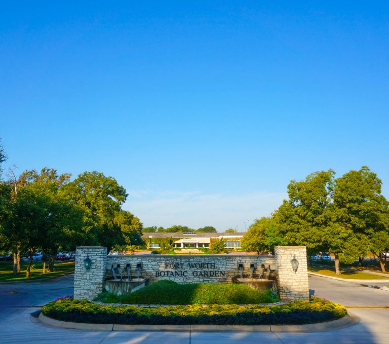 Tours Botanical Research Institute of Texas and the Fort Worth