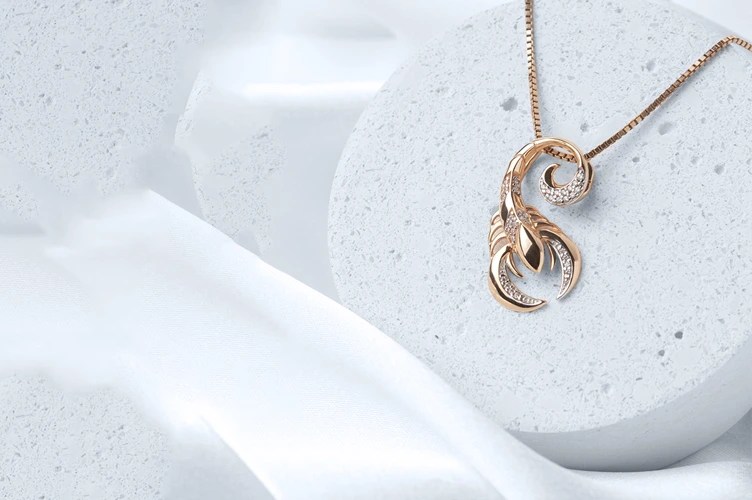 What is Costume Jewelry? BriteCo Jewelry Insurance