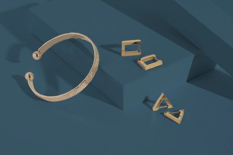 How to Clean Stainless Steel Jewelry? BriteCo Jewelry Insurance