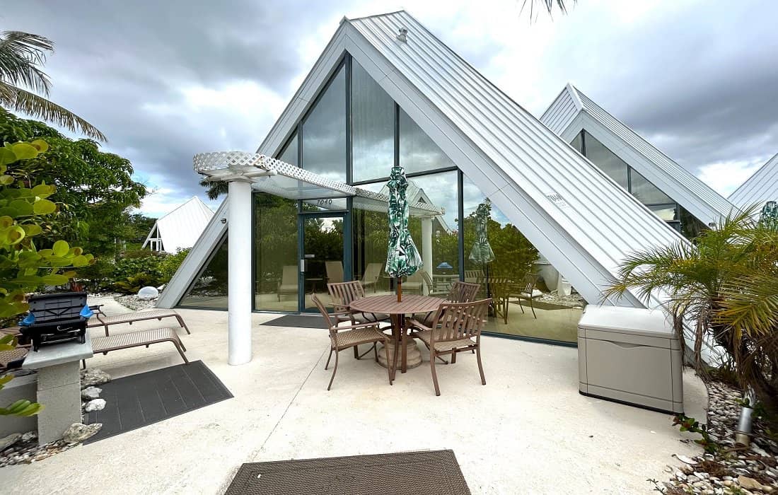 Pyramids in Florida You Can Stay In!