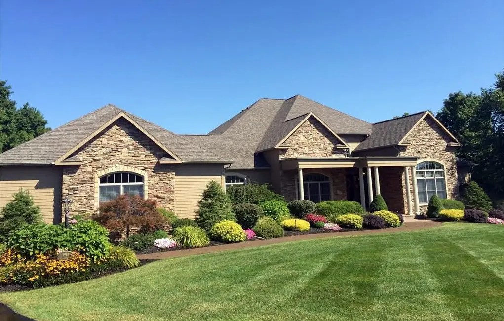 Home Brittany Hills Developments