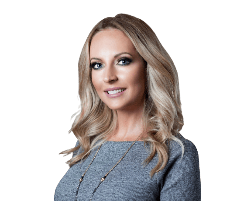 Brittney Sabula Oakstrand Realty