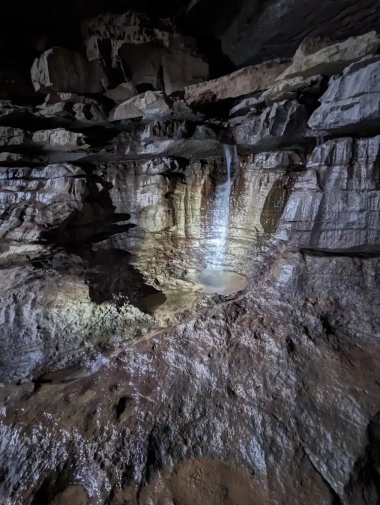 Explore the Depths Top 8 Caves in Alabama Revealed!
