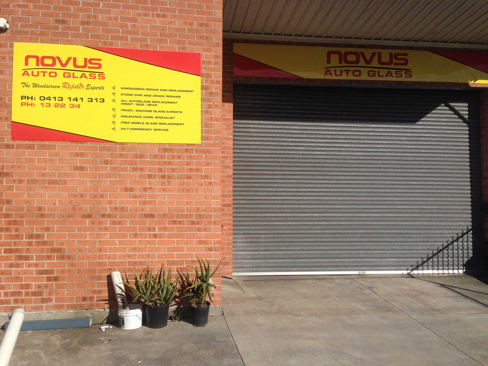 Novus Auto Glass Broadcasting Signs Wollongong