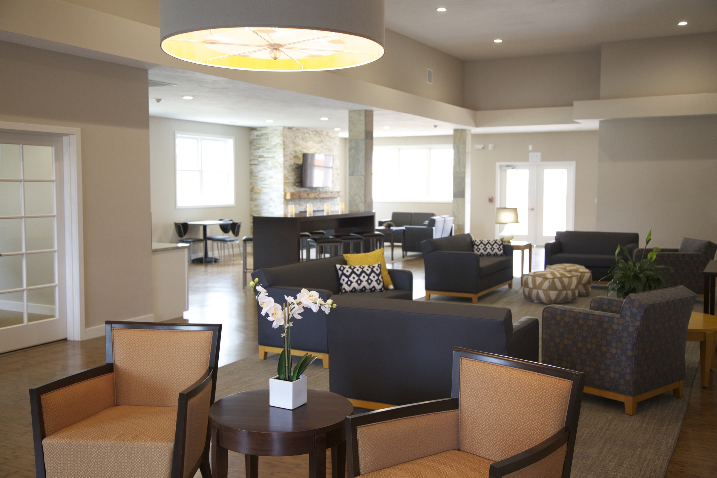 Broadleaf Boulevard Apartments Apartment in Manchester CT Photos