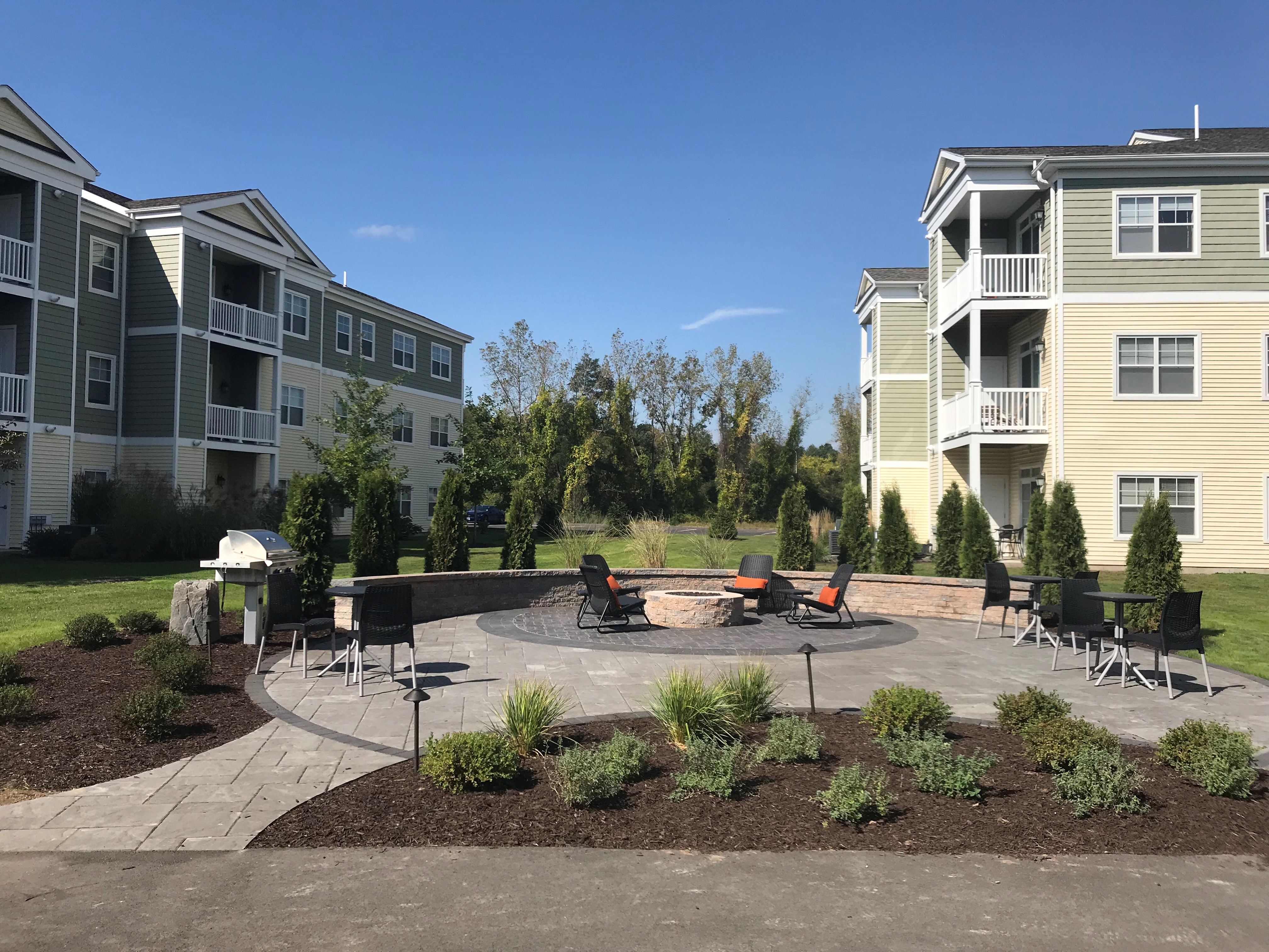 Apartments for Rent in Manchester, CT Photo Gallery