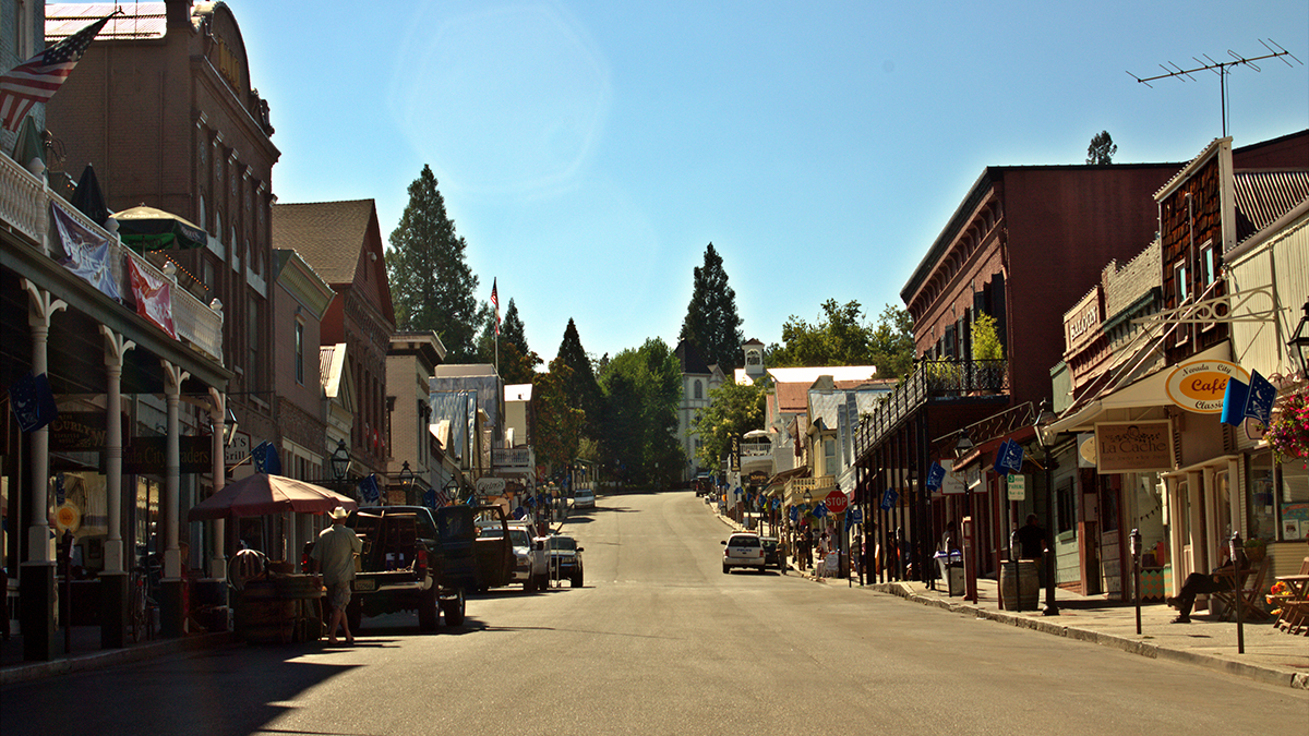 Board of Supervisors Declare Nevada City the Capital of Grass Valley