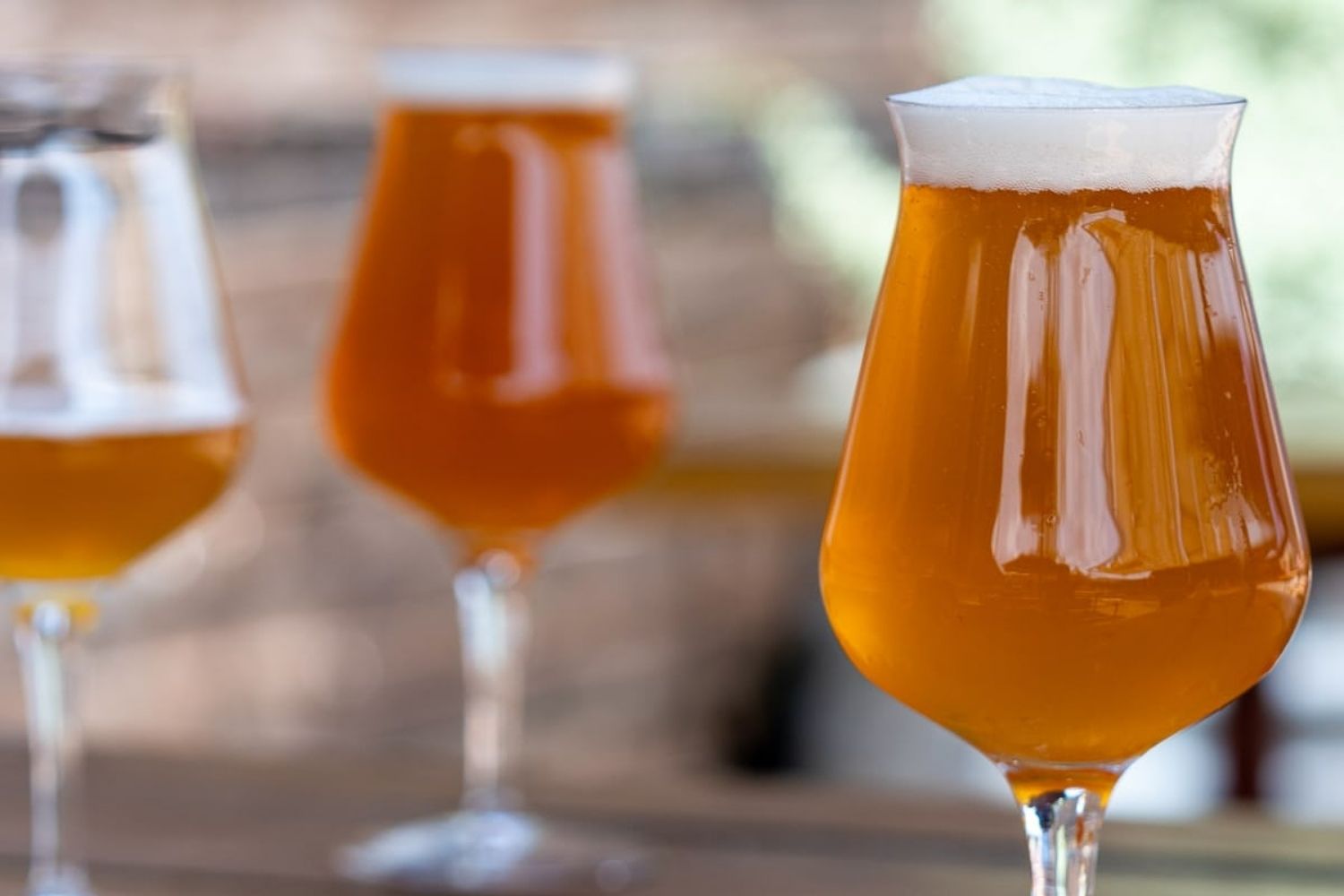 Enjoy Your Favorite Beer With This Quality Beer Glass Set