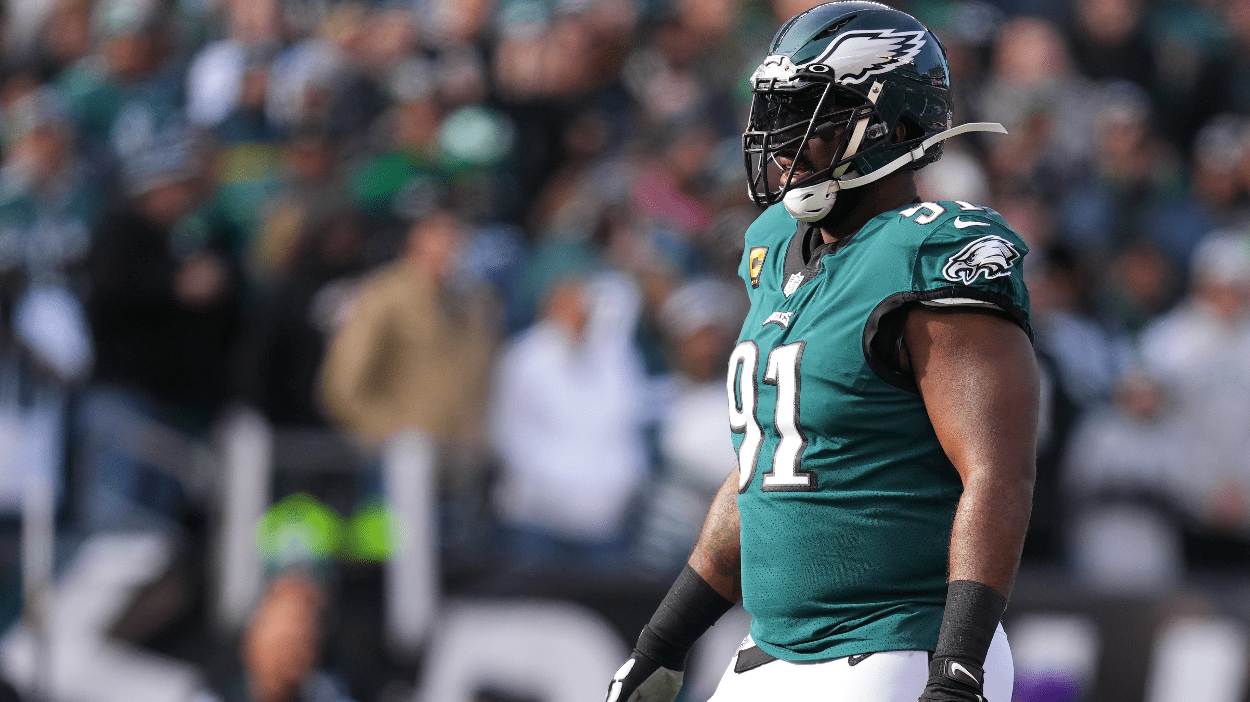 The 21 Coolest College Football Uniforms of 2013 (So Far) BroBible