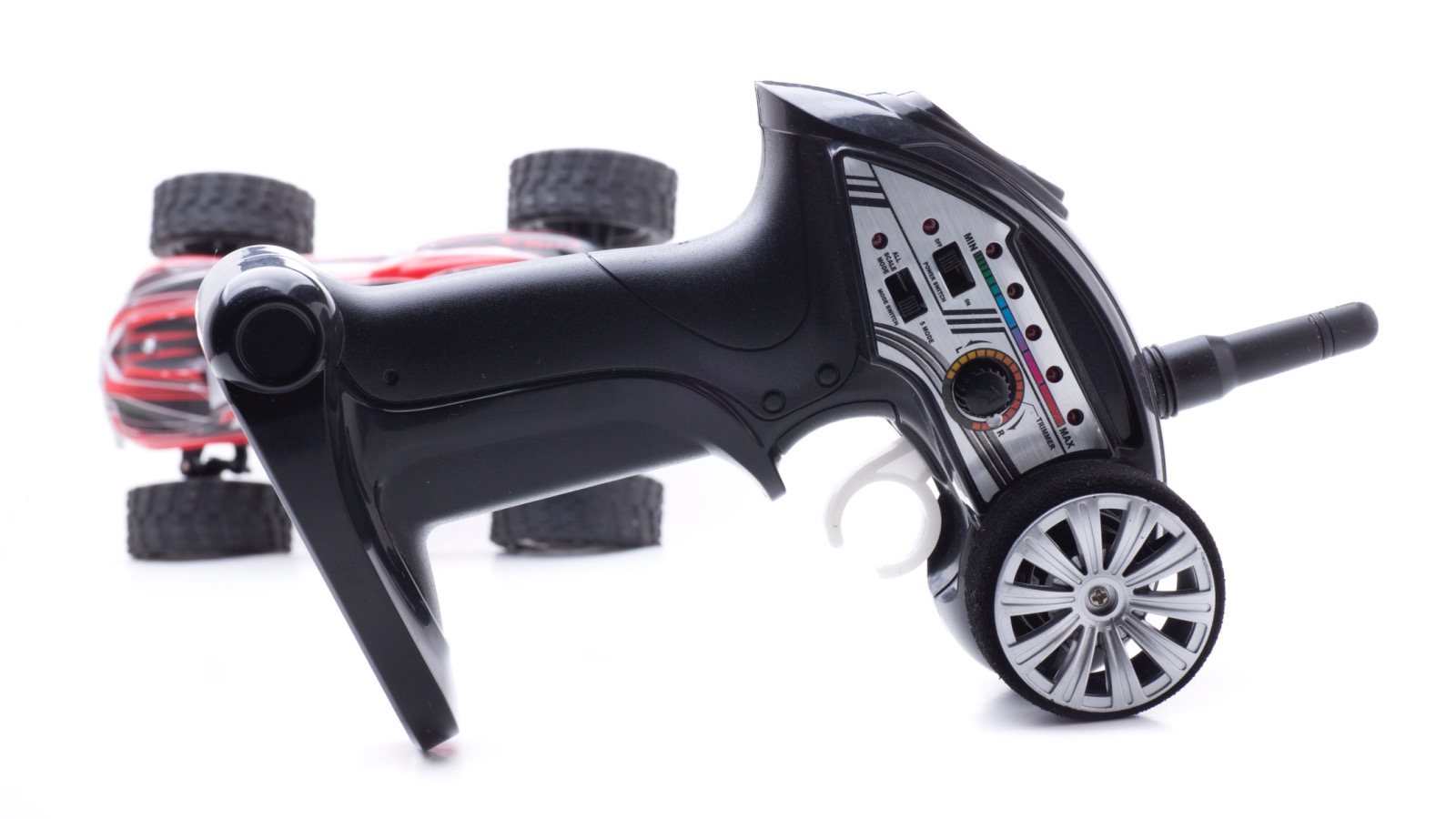 Watch World's Fastest RC Car Hits A Record Speed Of 94.76 MPH