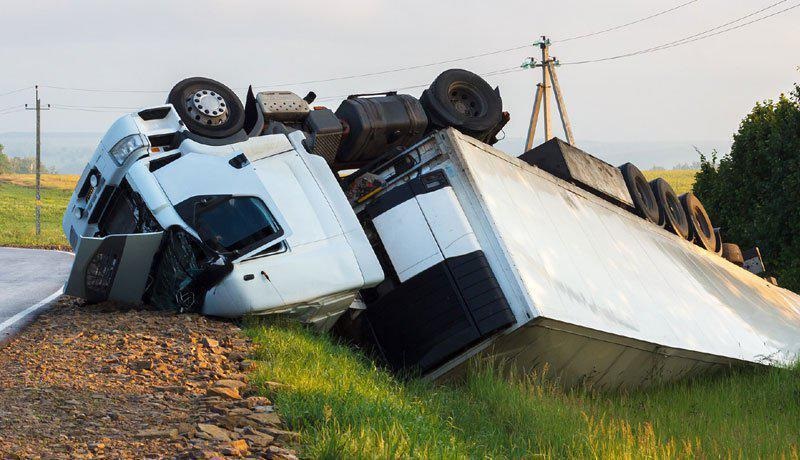 Truck accident injury in California brokenclaw