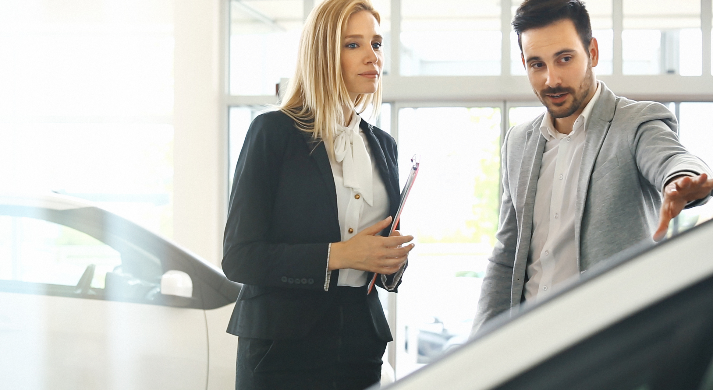 Car loans through a bank versus a dealership versus a broker Platform