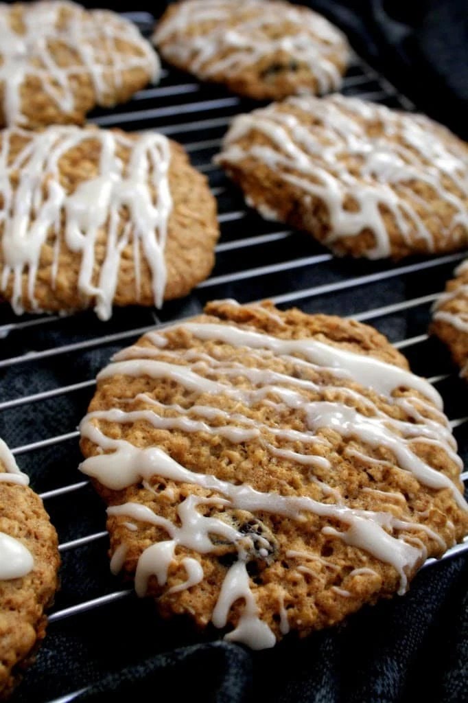 Maple oatmeal raisin cookies! Broma Bakery