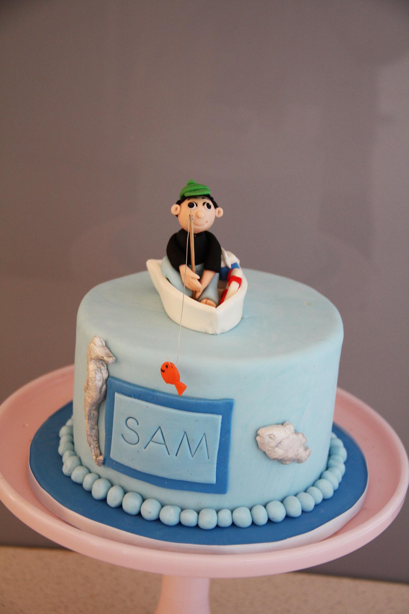 Sam’s fishing birthday cake