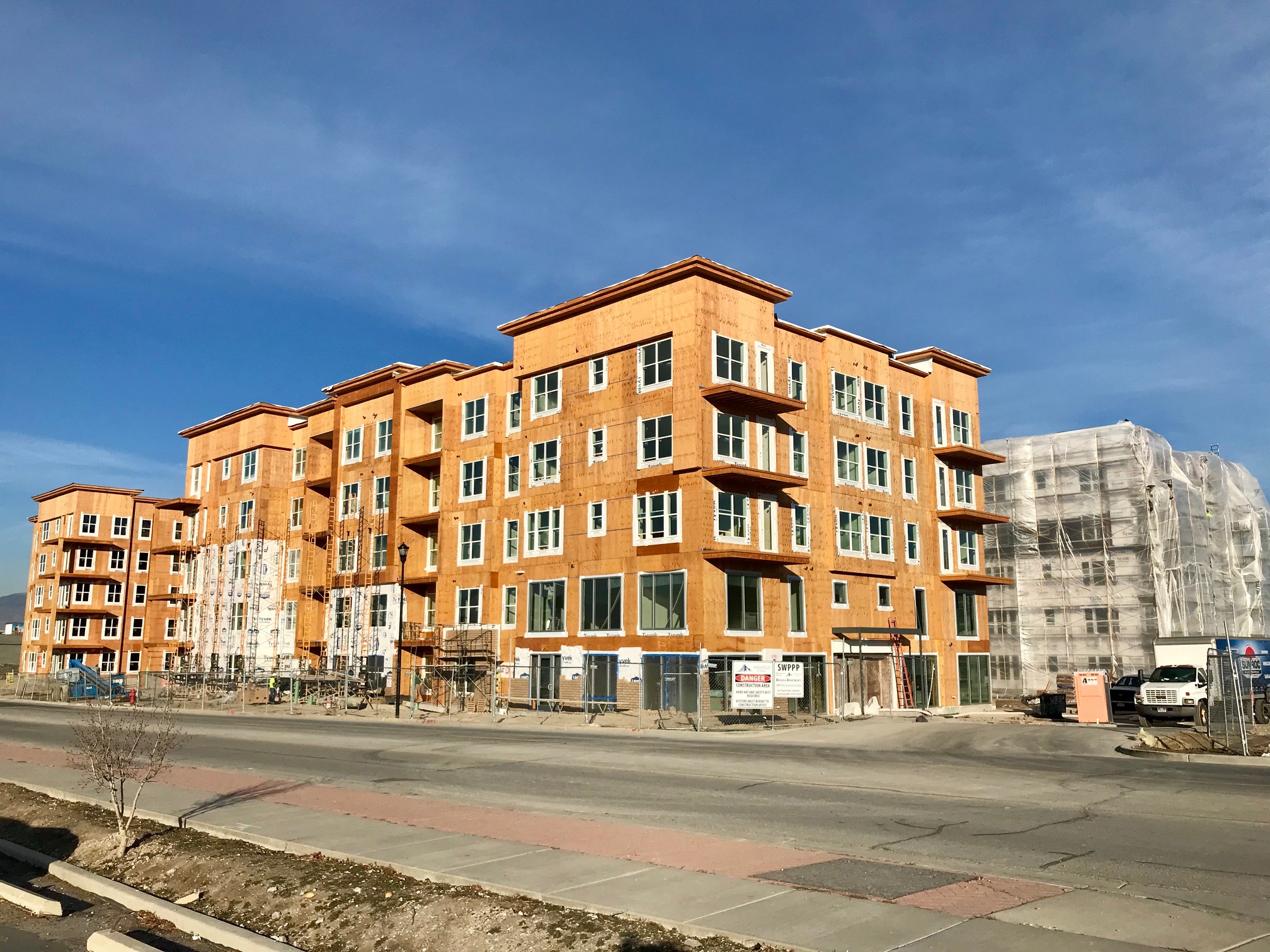 Arcadia Apartments Bronson Crane