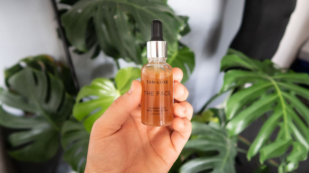 The 5 Best SelfTanning Drops Reviews & Guide for 2023