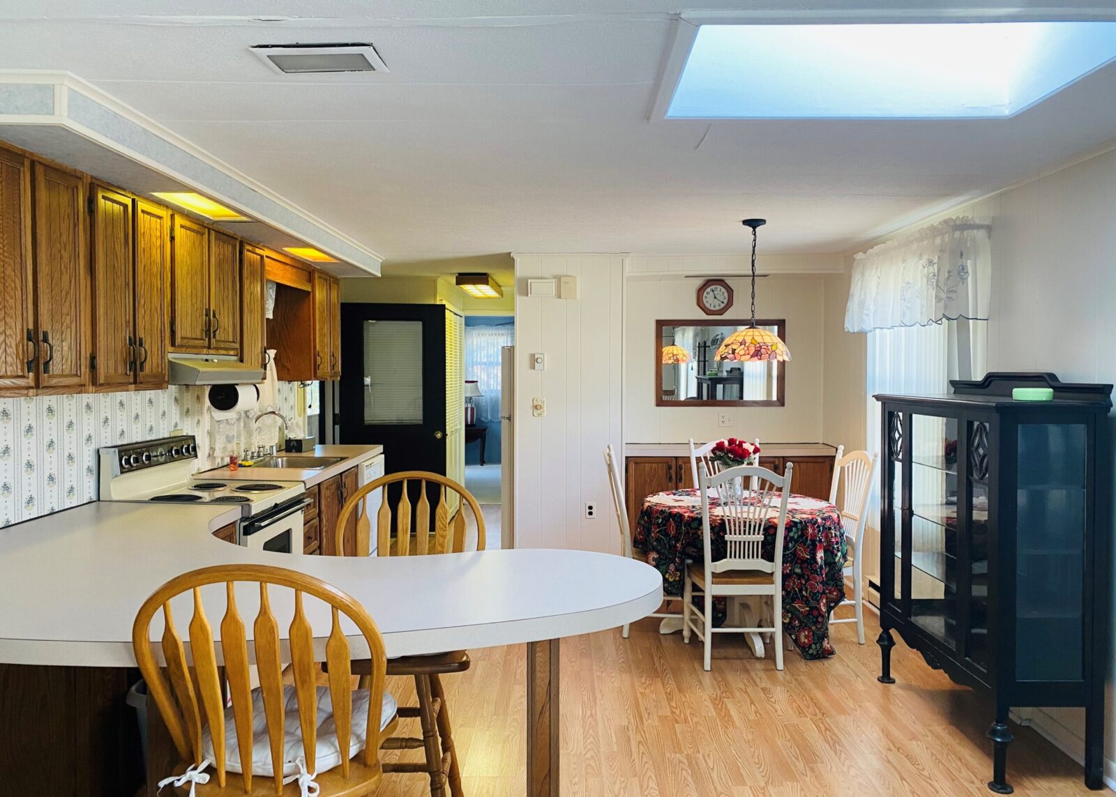 36 Greenwood Boulevard BrookHampton Realty