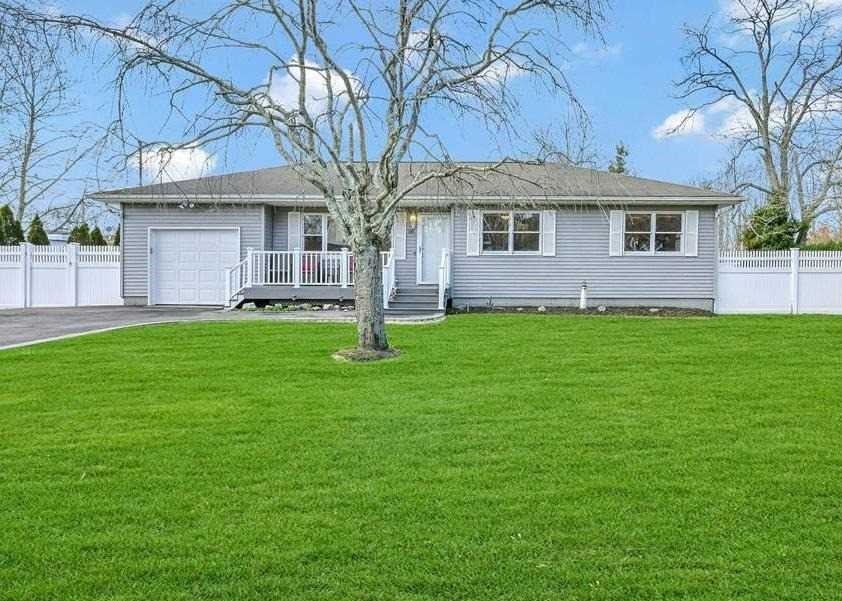 68 Hawkins Avenue BrookHampton Realty