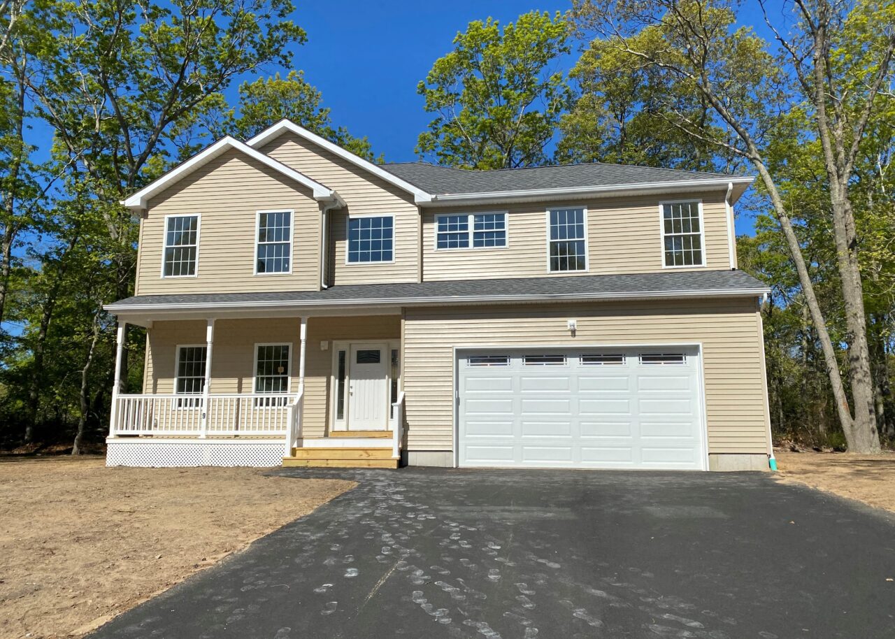 9 Ruth Court BrookHampton Realty