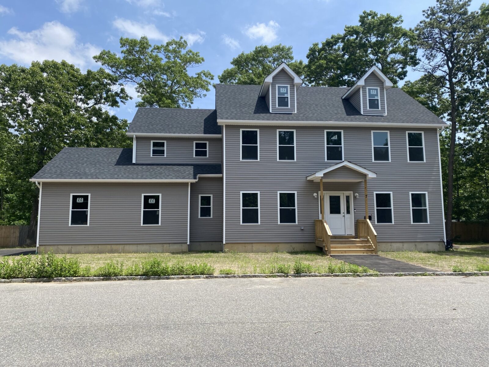 7 Grand Avenue BrookHampton Realty