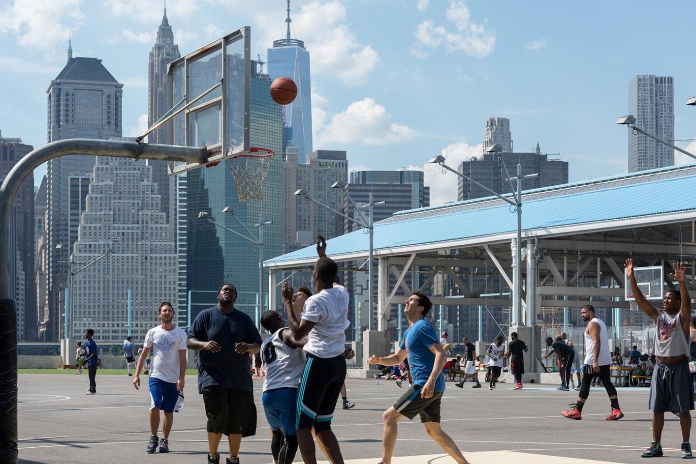 Basketball Brooklyn Bridge Park