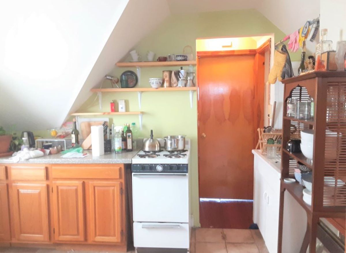 Kensington Attic apartment Brooklyn Properties