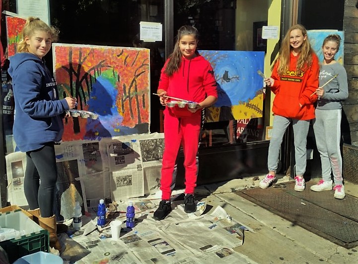 Generally Speaking Halloween Window Painting Contest set for Oct. 26